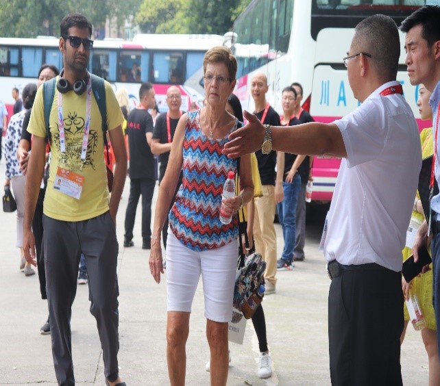 �س��ĵ�ʹ��  ��ʵ�ƽ������������