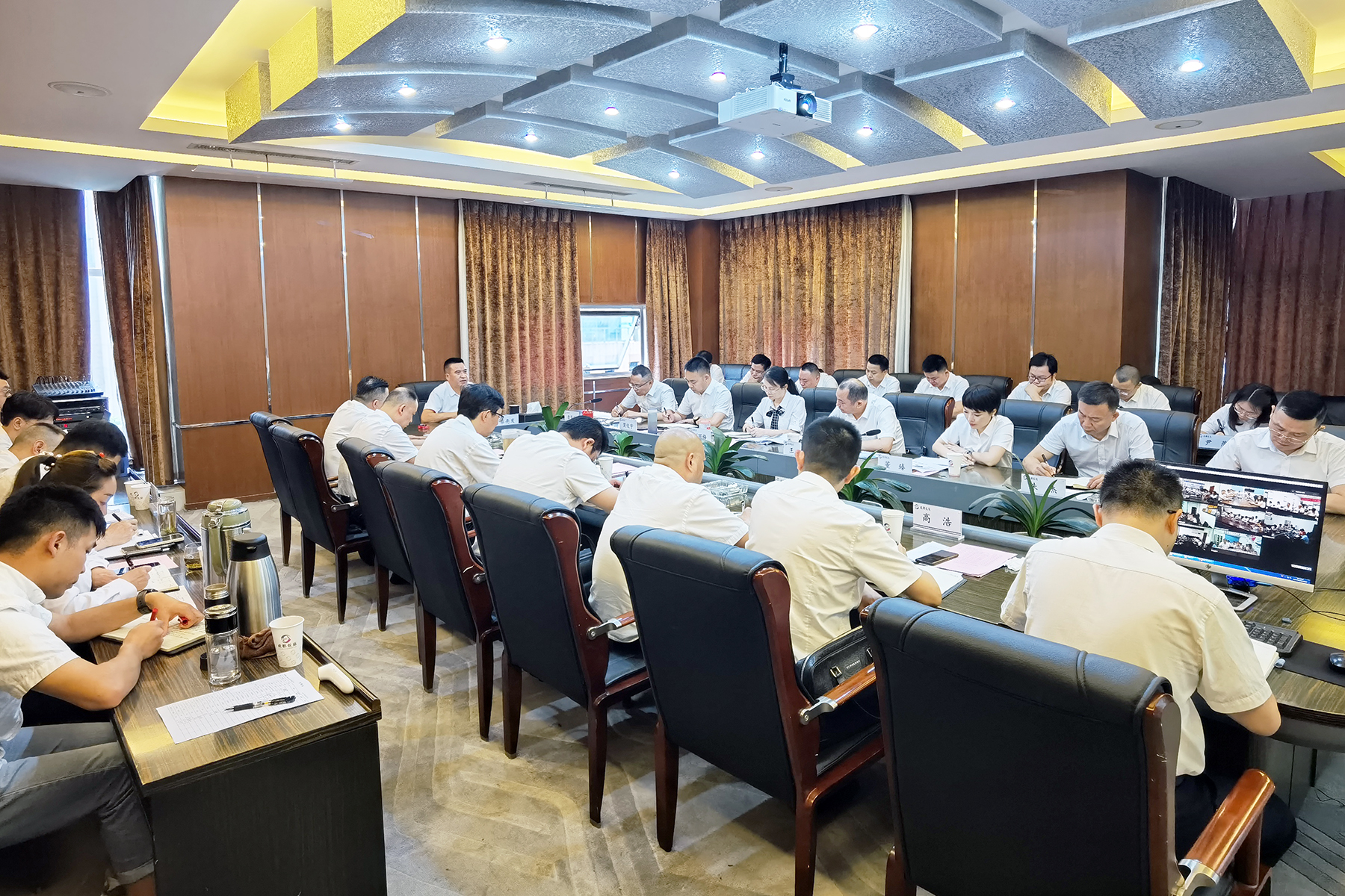 ������ʡ���ļ���Զ��ʵ�����������·ܽ�����77���������ٿ�2022����������ܽ��